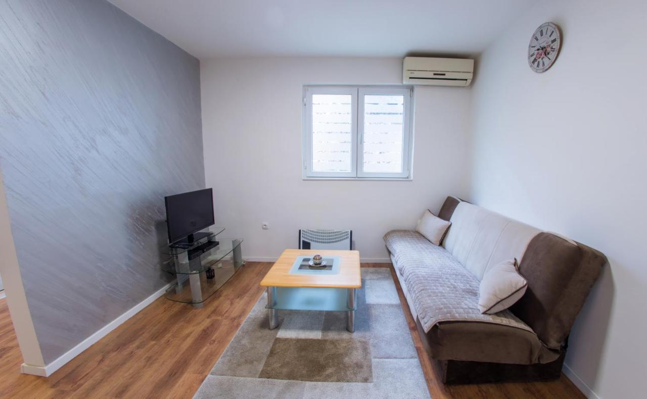 Apartamento Cozy Corner Near Old Town Mostar Exterior foto